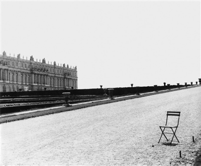 Stolica, 1965., c/b fotografija, 29 x 40 cm