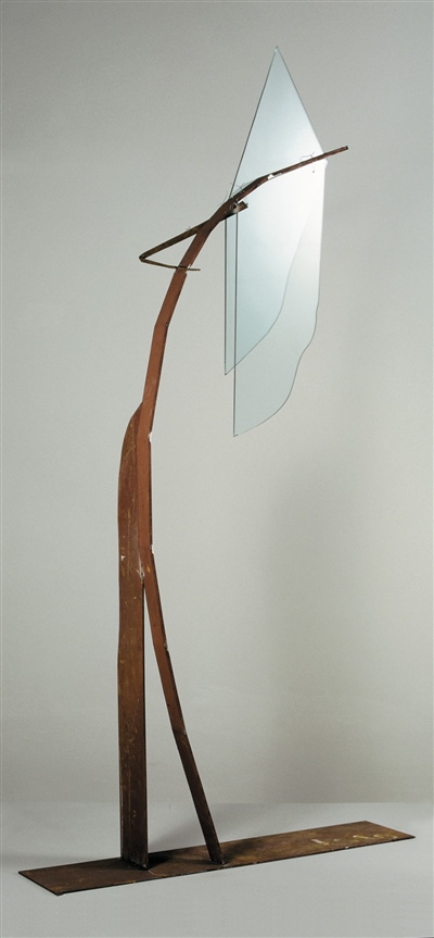 Rationes, 1996./7., željezo, staklo, Gliptoteka HAZU, foto. Zoran Alajbeg